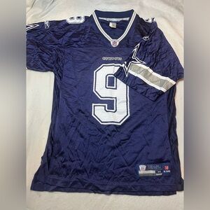 Dallas Cowboy NFL Reebok Jersey Size Medium - 9, Tony Romo